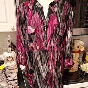 a Avenue Stretch 3/4 Sleeve Pullover Plus Size Top Size 26/28